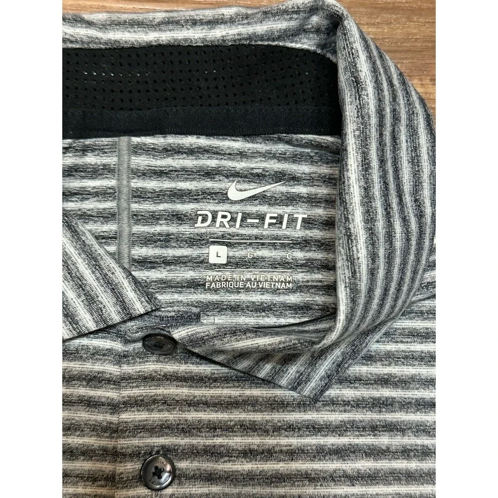 Nike Dri-FIT Tiger Woods Vapor Grey Striped Golf Polo Size L (BQ6722-010)